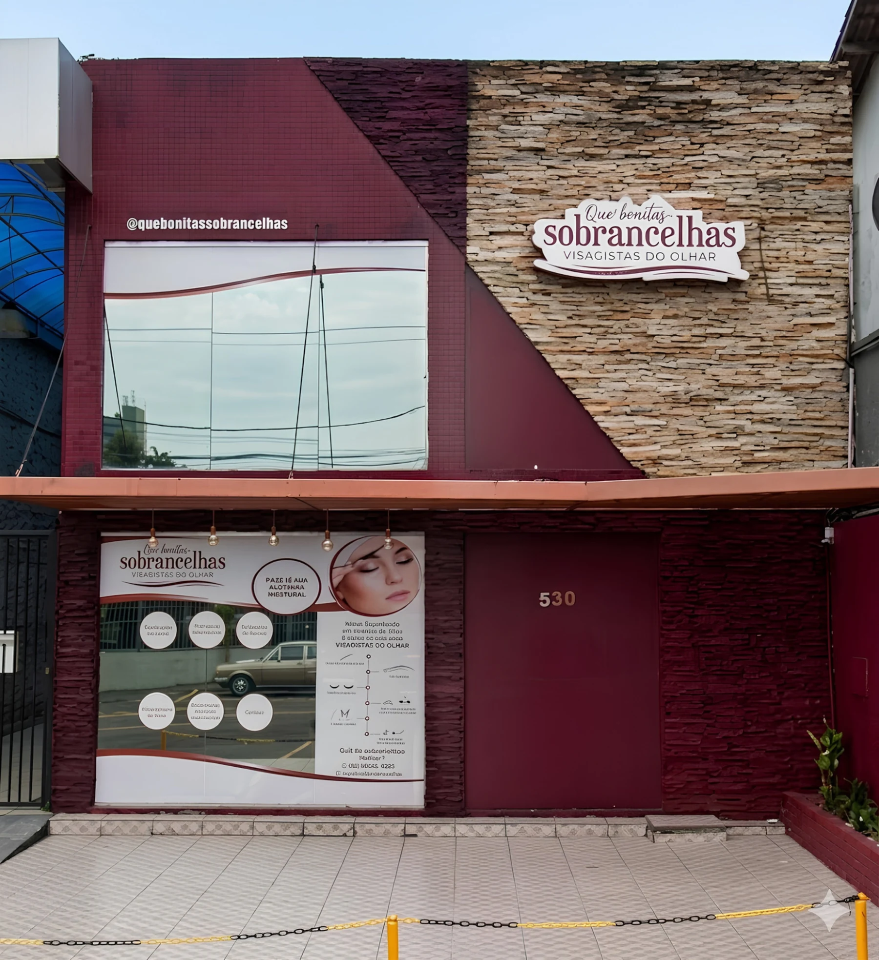 Fachada da clínica QBS em Manaus.